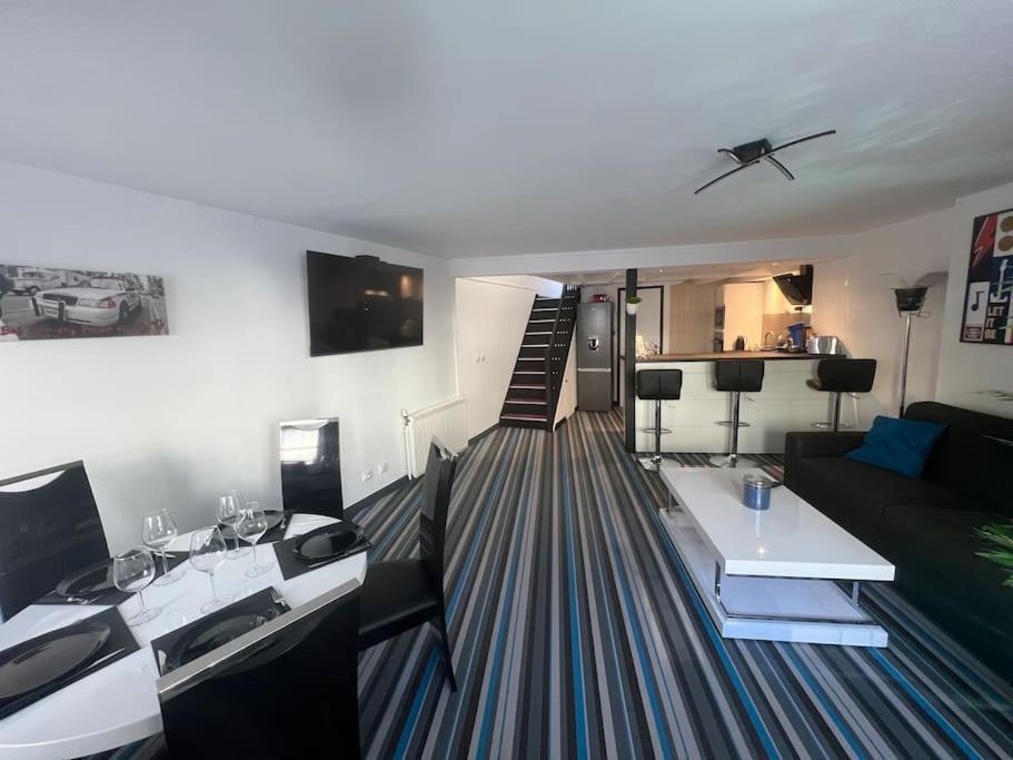 La P'Tite Maison Et Votre Terrasse Prive ! Joinville Exteriör bild